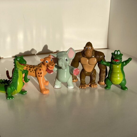 Rainforest Cafe Action Figure Lot of 5 Animals 3.5" Tall 2000 Jaguar Gorilla - Picture 1 of 16